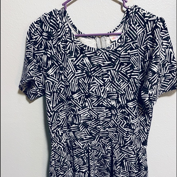 Lularoe Dress - Picture 1 of 2
